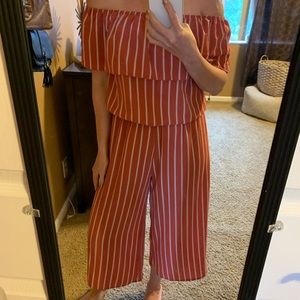 Jumpsuit off the shoulder